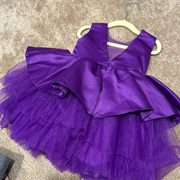 Cute princess dress - Picture 3 of 5